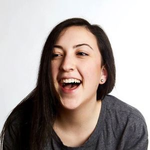 Meet your Posher, Elise